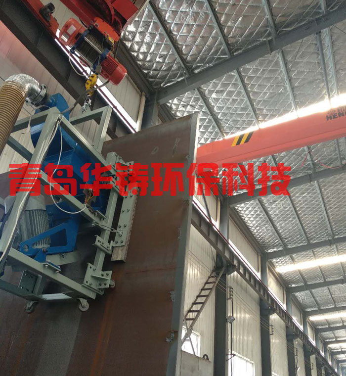 高空作業(yè)儲(chǔ)油罐外壁拋丸機(jī)車(chē)間試機(jī)圖